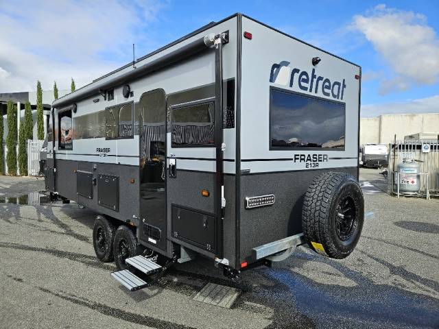 2025 RETREAT FRASER 213R CARAVAN