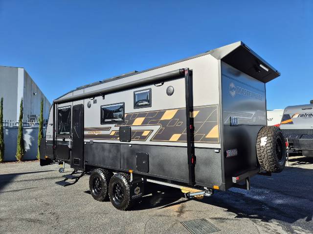 2025 MASTERPIECE PERFORMANCE 206 FAM 3 BUNK CARAVAN