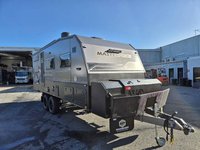 2025 MASTERPIECE PERFORMANCE 206 FAM 3 BUNK CARAVAN