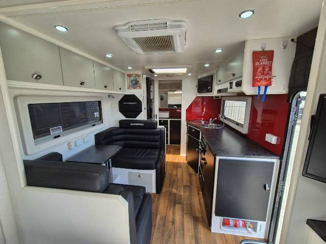2019 MASTERPIECE PERFORMANCE 206 CARAVAN