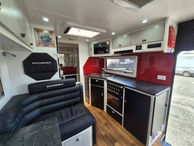2019 MASTERPIECE PERFORMANCE 206 CARAVAN