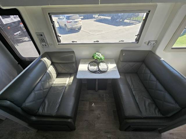 2022 RETREAT ERV 199R CARAVAN