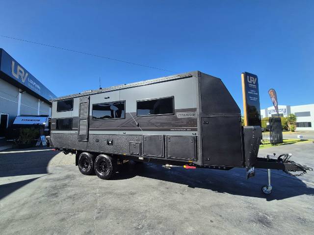 2026 TITANIUM WS1 206KBD/T 20’6 KING BED CARAVAN