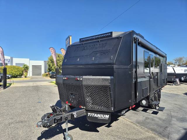 2026 TITANIUM WS1 206KBD/T 20’6 KING BED CARAVAN
