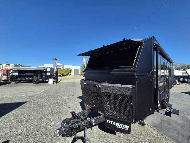 2026 TITANIUM WS1 206KBD/T 20’6 KING BED CARAVAN