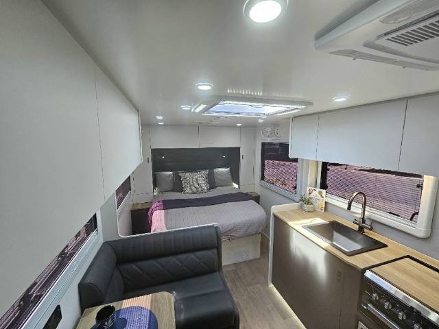 2025 RETREAT FRASER 180R CARAVAN
