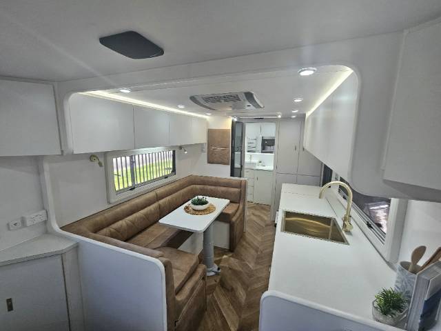 2026 MASTERPIECE PERFORMANCE 206 RD CARAVAN