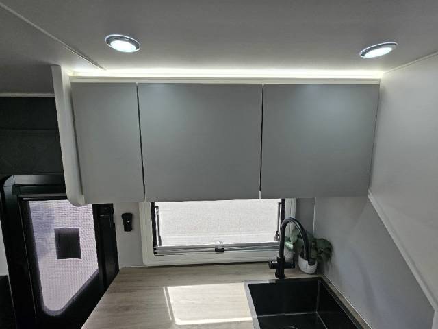 2026 MASTERPIECE PERFORMANCE 216 RC CARAVAN
