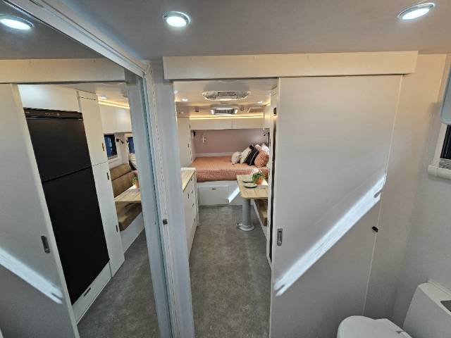 2026 NETWORK RV TOURING 21′ REAR BUNK CARAVAN
