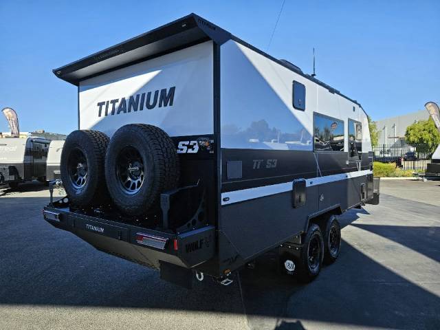 2026 TITANIUM S3 20FD 20′ FRONT DOOR CARAVAN