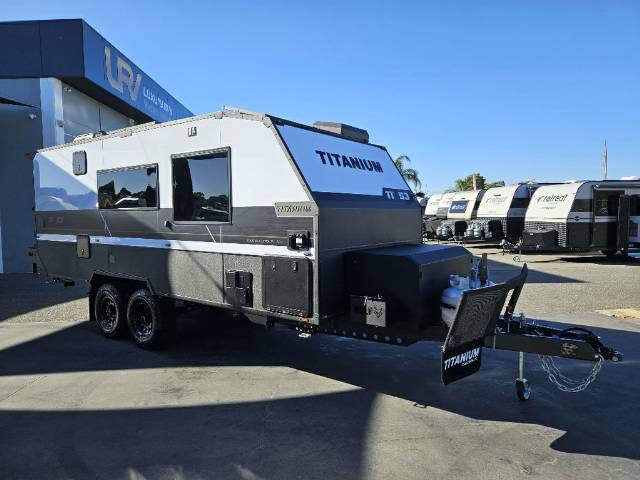 2026 TITANIUM S3 20FD 20′ FRONT DOOR CARAVAN