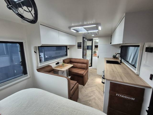 2026 TITANIUM S3 20FD 20′ FRONT DOOR CARAVAN