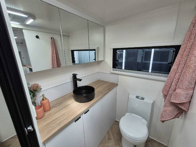 2026 TITANIUM S3 20FD 20′ FRONT DOOR CARAVAN