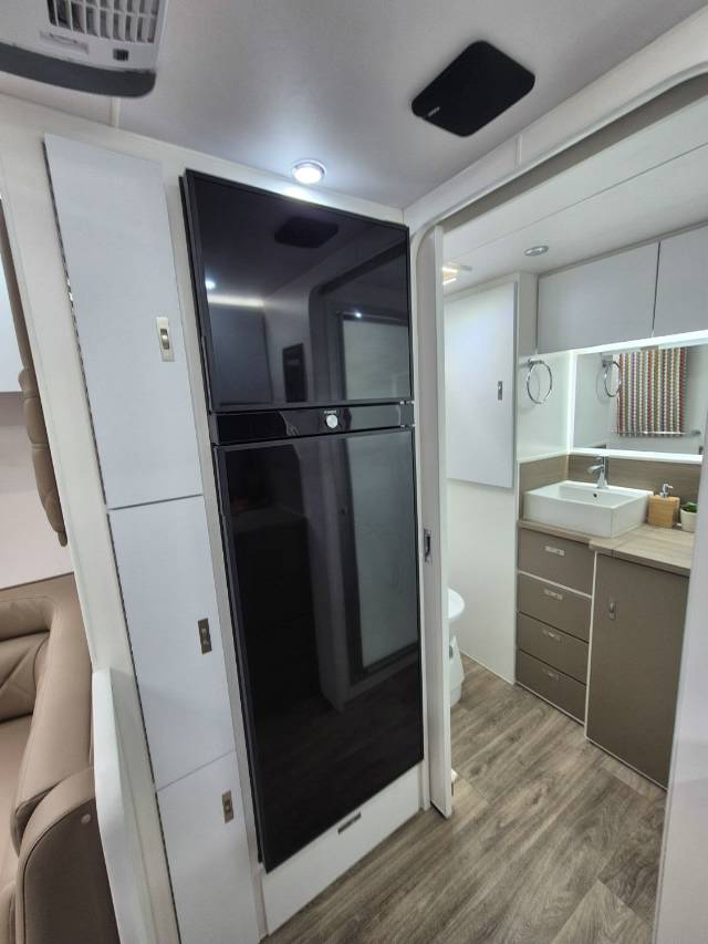 2026 MASTERPIECE PERFORMANCE 18 CARAVAN