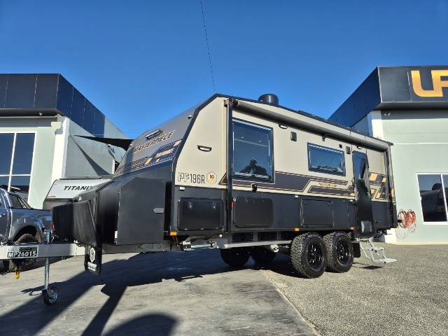 2026 MASTERPIECE PERFORMANCE 196R CARAVAN