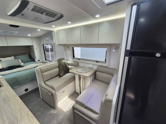 2026 MASTERPIECE PERFORMANCE 196R CARAVAN