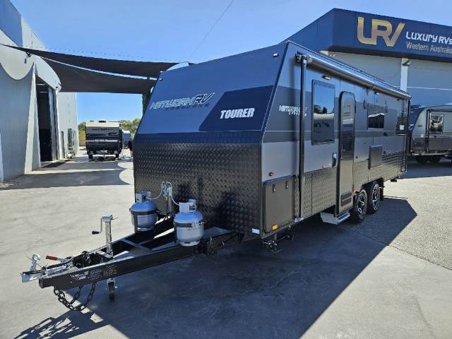 2026 NETWORK RV TOURING 22′ SLIDE OUT CARAVAN