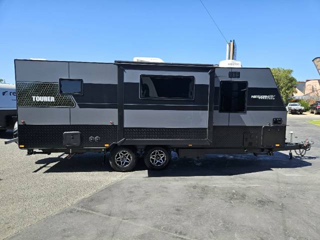 2026 NETWORK RV TOURING 22′ SLIDE OUT CARAVAN