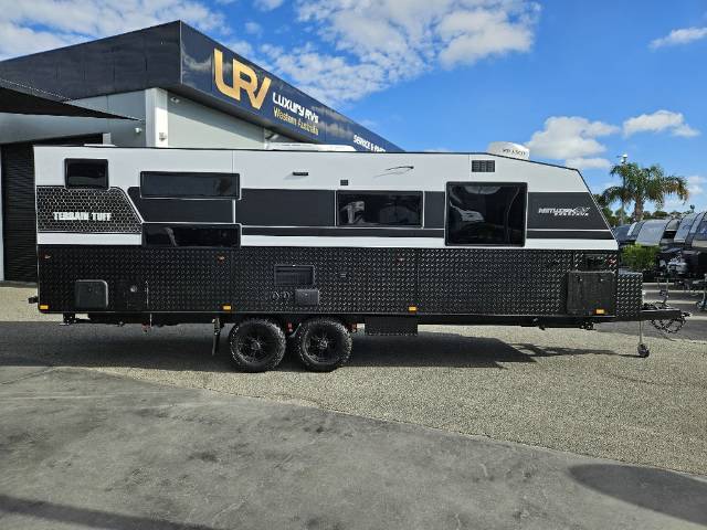 2026 NETWORK RV TERRAIN TUFF 24′ FAMILY 4 BUNK Caravan