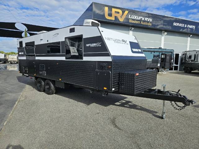 2026 NETWORK RV TERRAIN TUFF 24′ FAMILY 4 BUNK Caravan