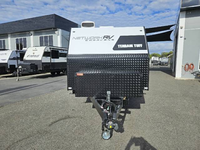 2026 NETWORK RV TERRAIN TUFF 24′ FAMILY 4 BUNK Caravan
