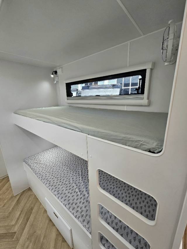 2026 NETWORK RV TERRAIN TUFF 24′ FAMILY 4 BUNK Caravan