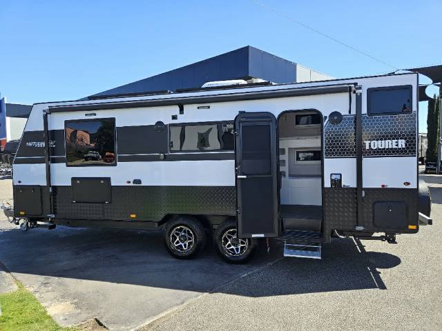 2026 NETWORK RV TOURING 22′ FAMILY SLIDEOUT CARAVAN