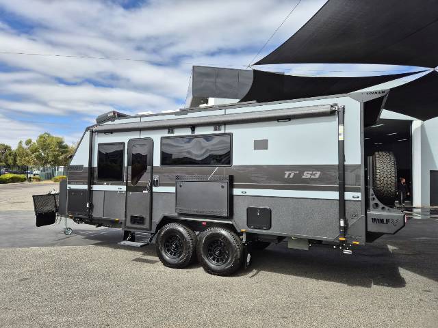 2026 TITANIUM S3 196D/T QUEEN EW BUNK CARAVAN