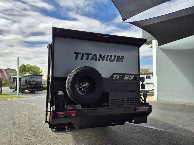 2026 TITANIUM S3 196D/T QUEEN EW BUNK CARAVAN