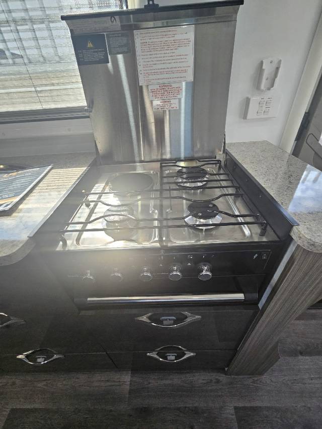 2023 AVAN ASPIRE 572 CARAVAN