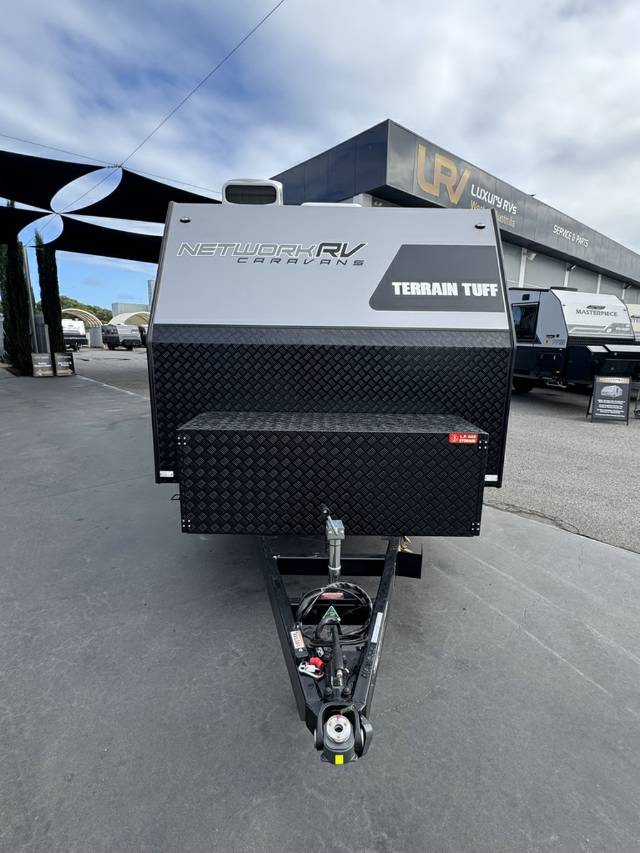 2026 NETWORK RV TERRAIN TUFF 21′ FAMILY 3 BUNK CARAVAN