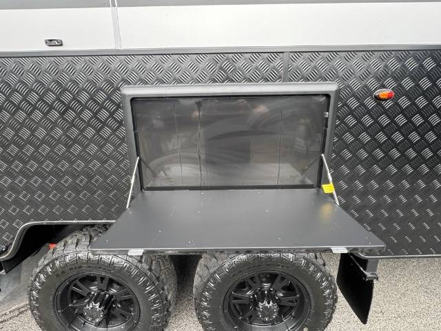2026 NETWORK RV TERRAIN TUFF 21′ FAMILY 3 BUNK CARAVAN