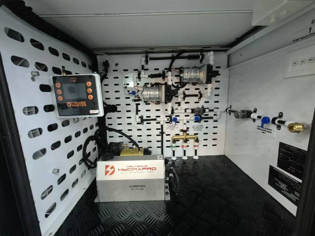 2026 TITANIUM HS2 196HTF 19’6 HT FAMILY BUNK CARAVAN