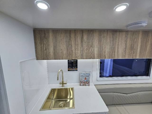 2026 RETREAT DAYDREAM 226R CARAVAN