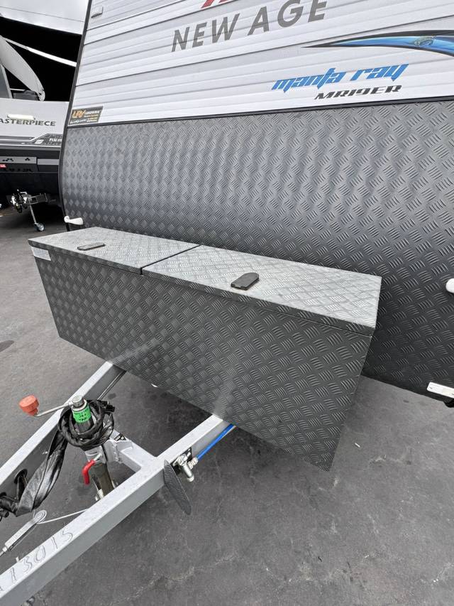 2018 NEW AGE MANTA RAY 19 CARAVAN