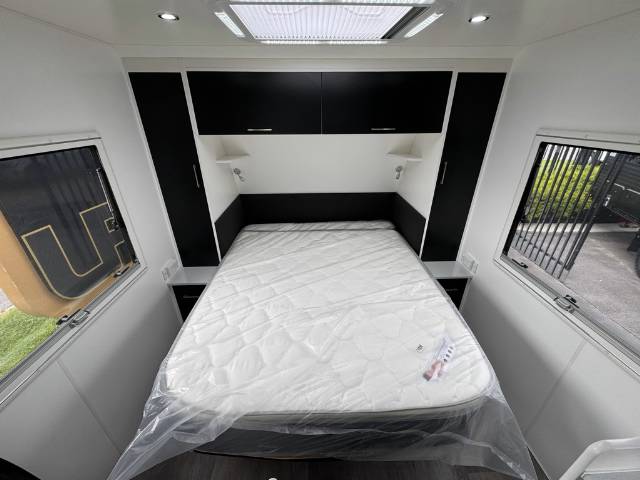 2018 NEW AGE MANTA RAY 19 CARAVAN