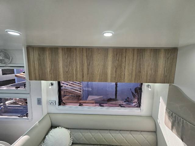 2025 RETREAT ERV 217C CARAVAN
