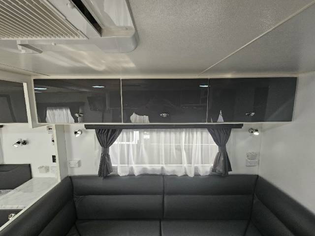 2018 RETREAT FRASER 216R CARAVAN