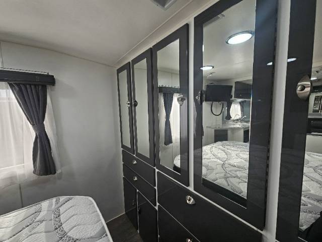 2018 RETREAT FRASER 216R CARAVAN
