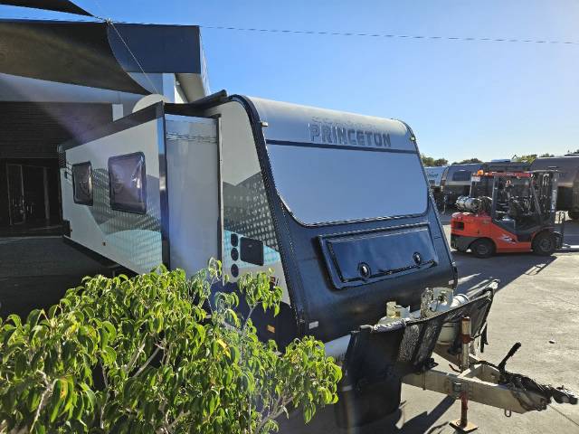 2017 COROMAL PRINCETON 710 XC CARAVAN