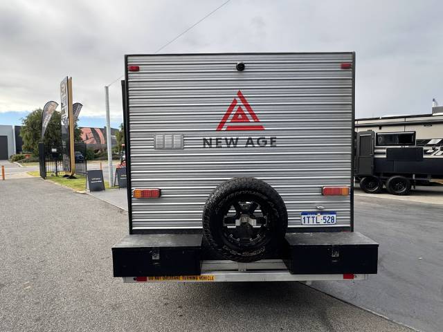 2019 NEWAGE ROADOWL CARAVAN