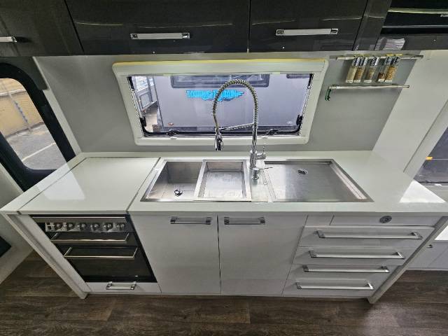 2017 COROMAL PRINCETON 710 XC CARAVAN