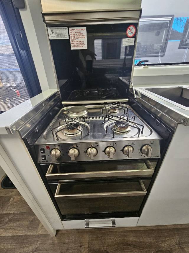 2017 COROMAL PRINCETON 710 XC CARAVAN