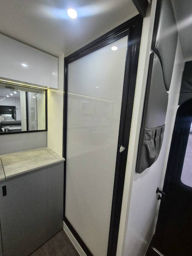 2023 RETREAT ERV 210RC CARAVAN
