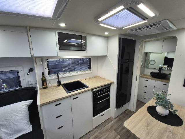 2022 GREAT AUSSIE XPLORA 15’6 CARAVAN
