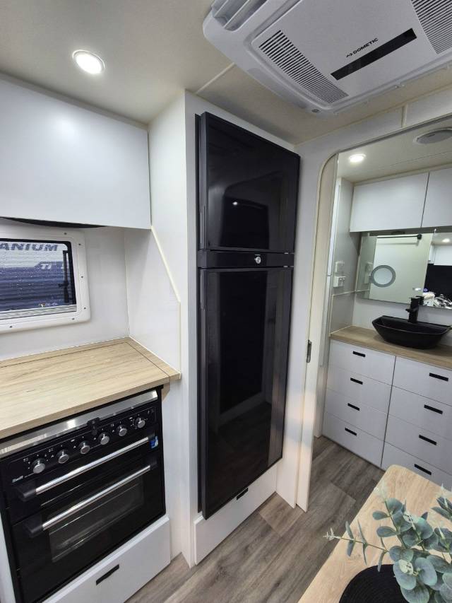 2022 GREAT AUSSIE XPLORA 15’6 CARAVAN