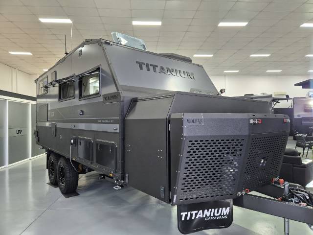 2025 TITANIUM S3 18D/T QUEEN EAST-WEST BUNK CARAVAN