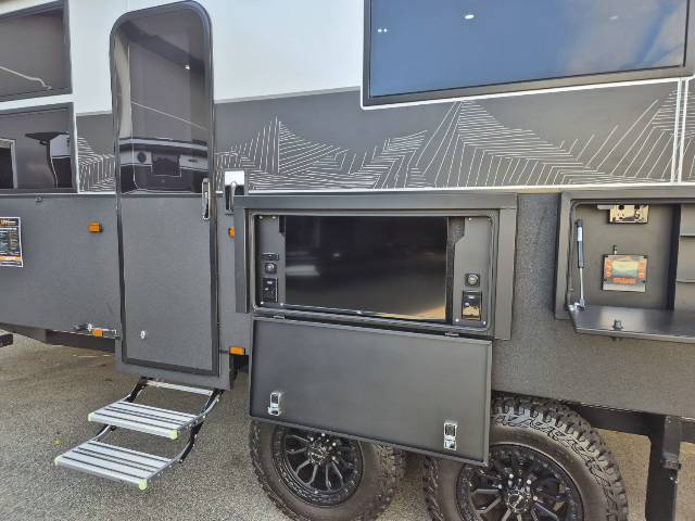 2025 RETREAT ERV 217C CARAVAN