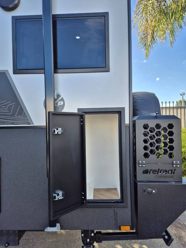 2025 RETREAT ERV 217C CARAVAN