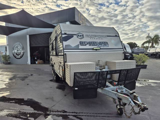 2016 MASTERIECE OPTIMUM 19’6 CARAVAN